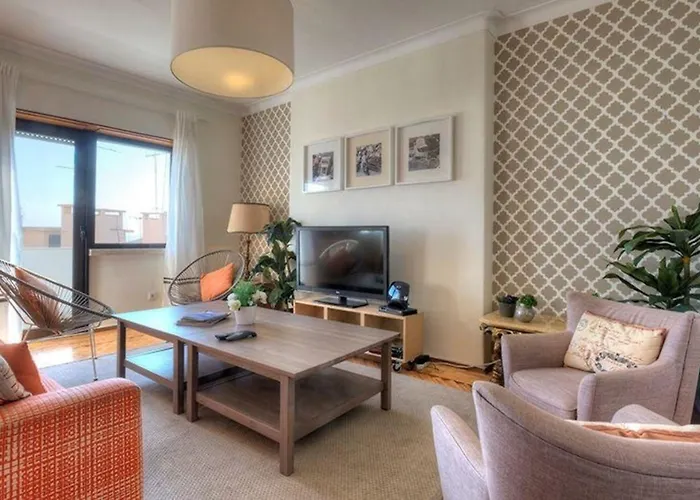 Studio Fuer 20 Personen In Lissabon, Regio De Lisboa Costa De Lisboa