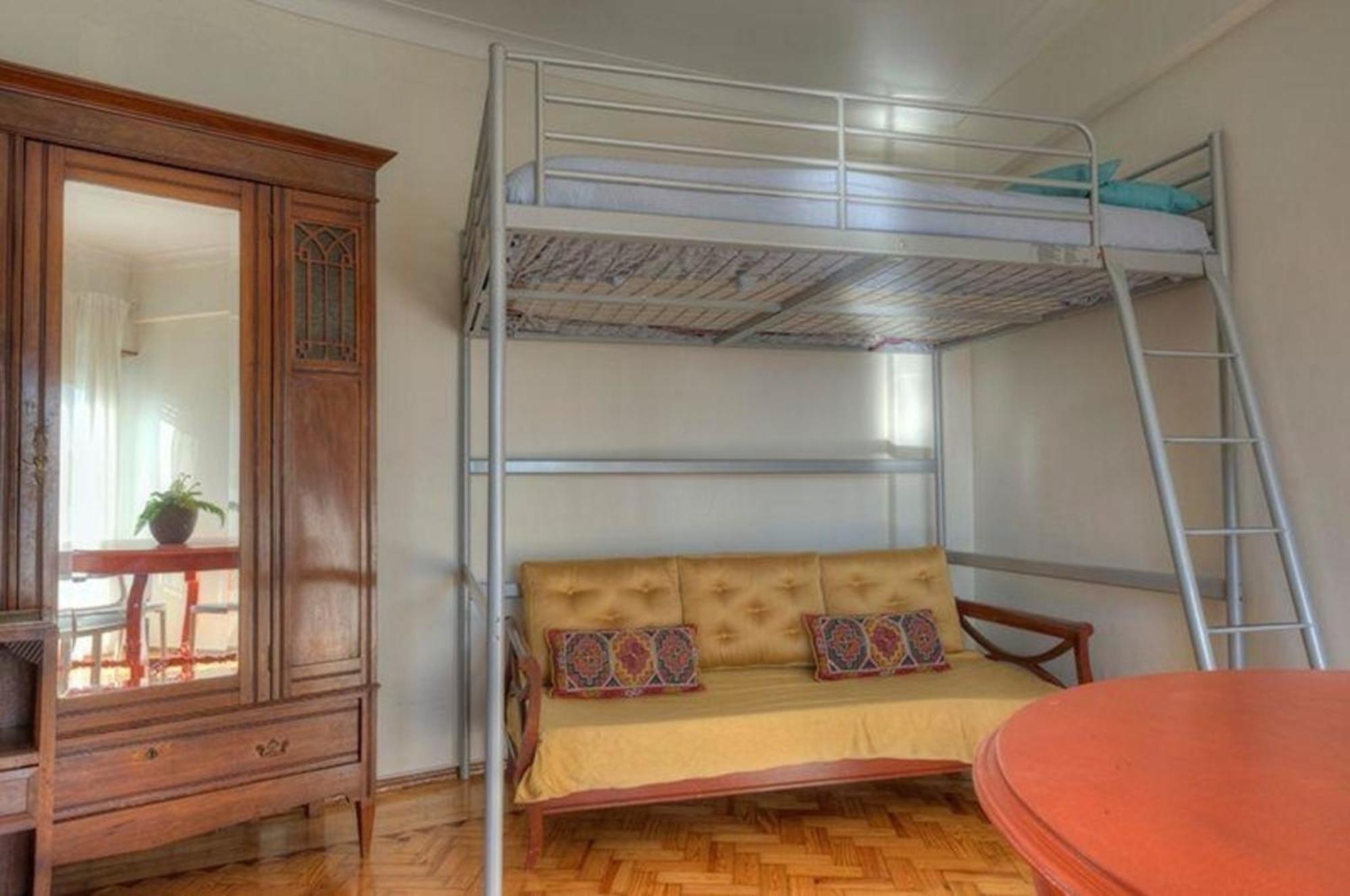 Fuer 20 Personen In Lissabon, Regio De Costa De Apartamento *